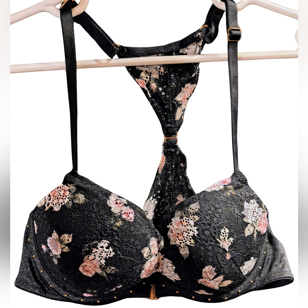 32B (Black) PINK Victoria's Secret bra